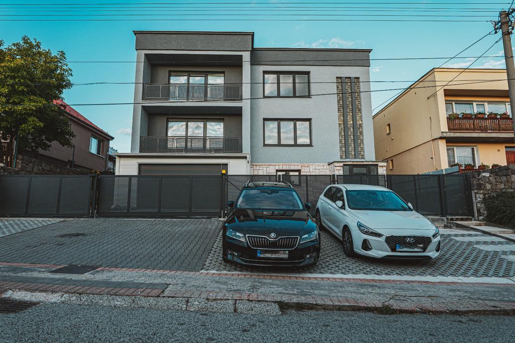 Why You Should Have A Private Parking Facility in an Apartment